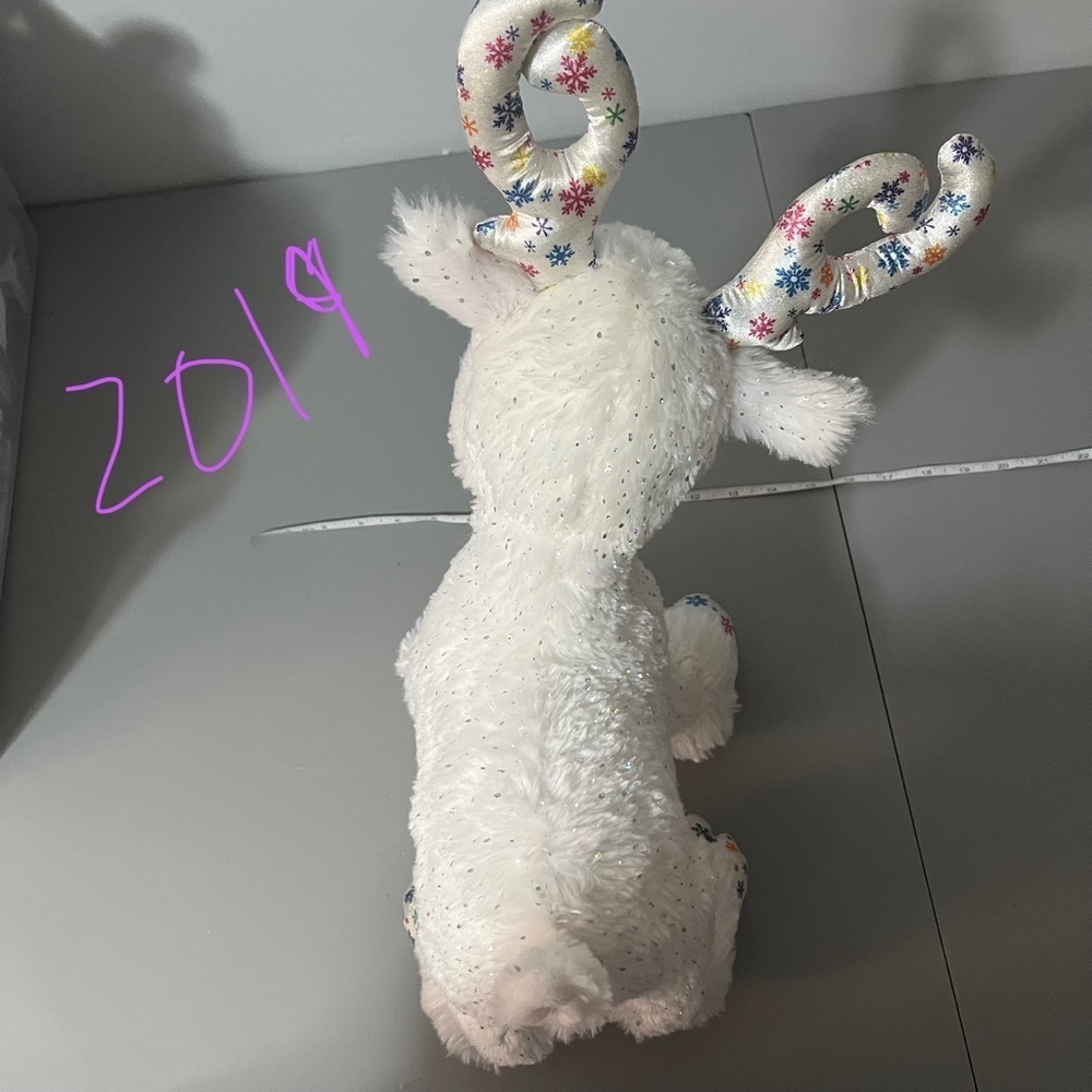 Build-A-Bear Workshop Glisten the Snow Reindeer 2019 - Picture 13 of 13